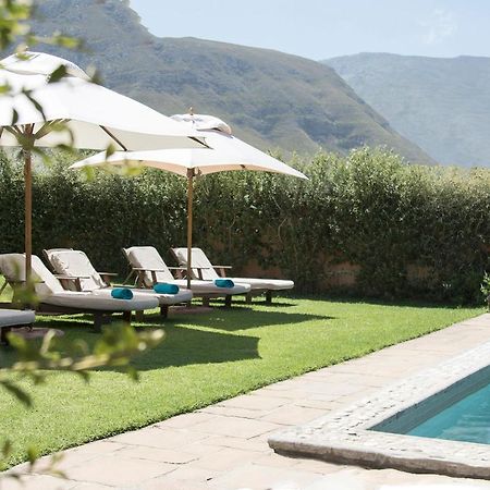 The Yacht Hotel Hermanus Buitenkant foto